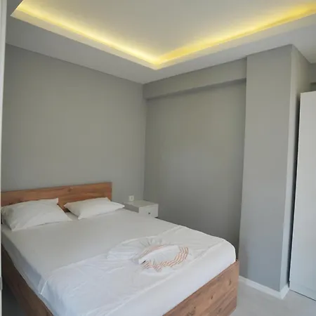 Hotel Amazon 2*