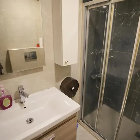 Hotel Amazon 2*